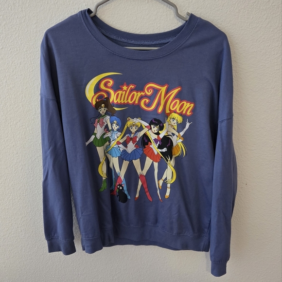 Sailor Moon Sweater - Picture 1 of 3
